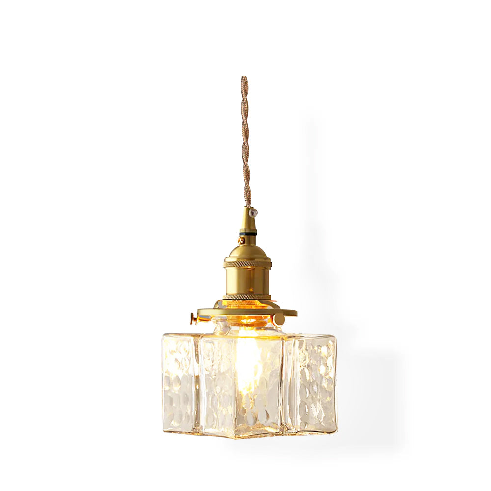 Suspension Jewel en verre martelé et laiton – éclat raffiné