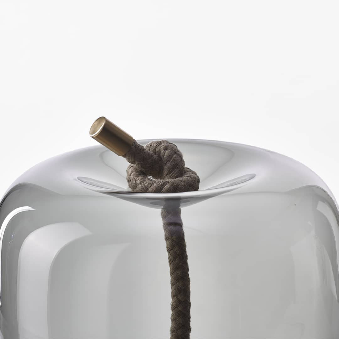 Suspension Knot en Verre Soufflé et Corde Naturelle
