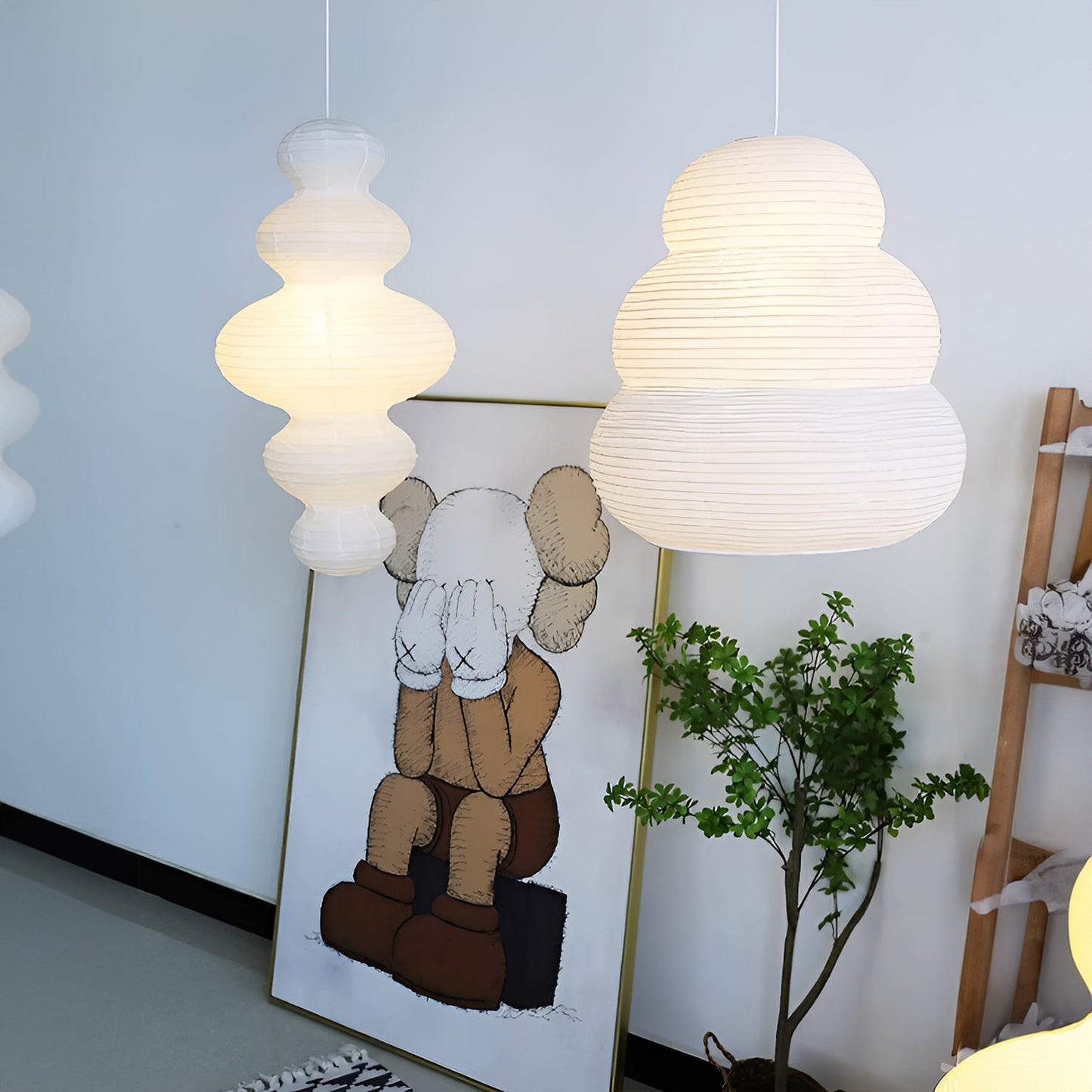 Suspension Akari Juni, Papier Sculpté Blanc, Design Ondulé