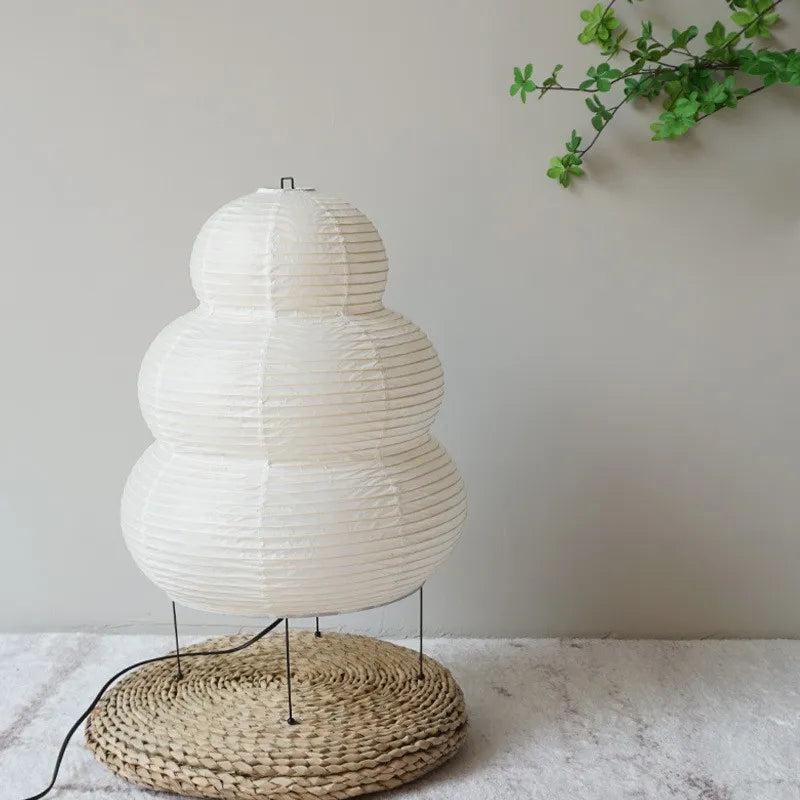 Lampe Japonaise en Papier sur Pied – Harmonie et sérénité à la maison