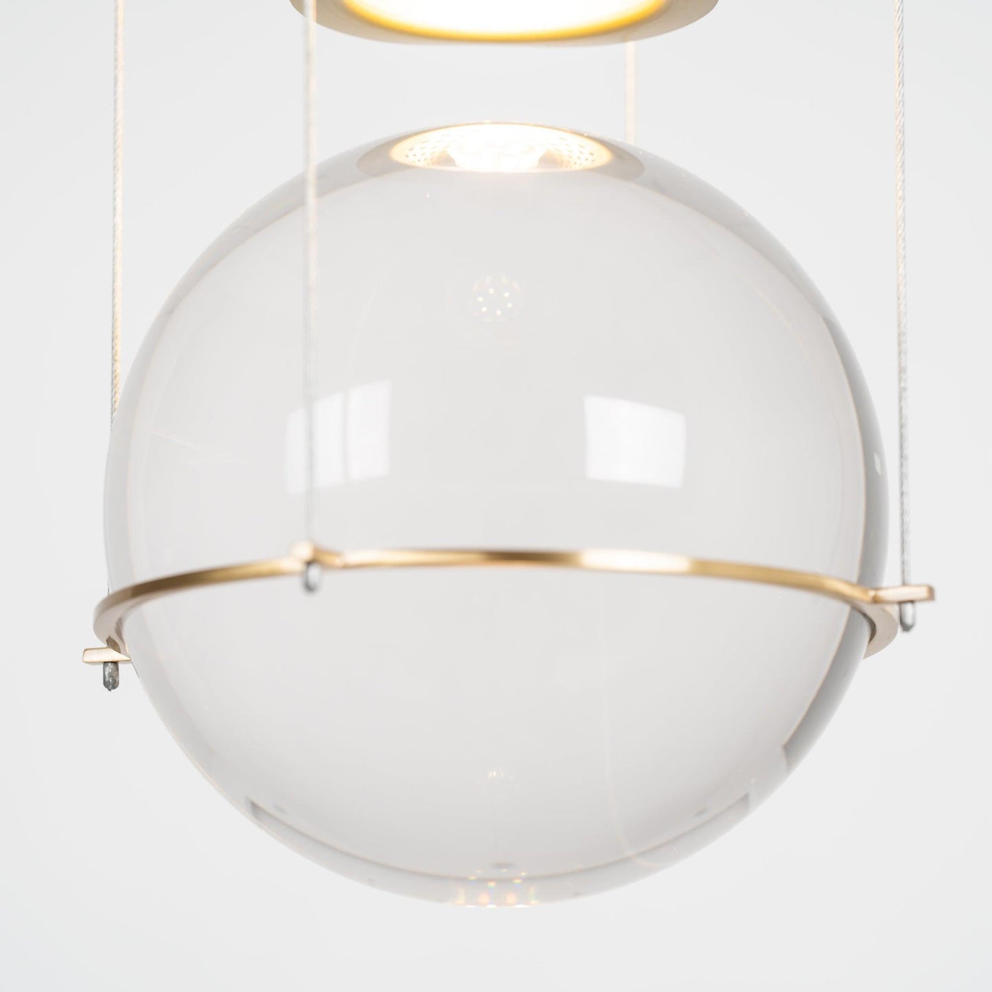 Suspension Globe Cristal – Laiton Doré Moderne