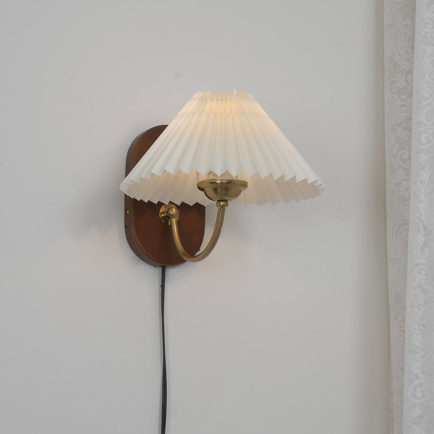 Louise – Applique Murale à Brancher en Bois et Métal 31 cm
