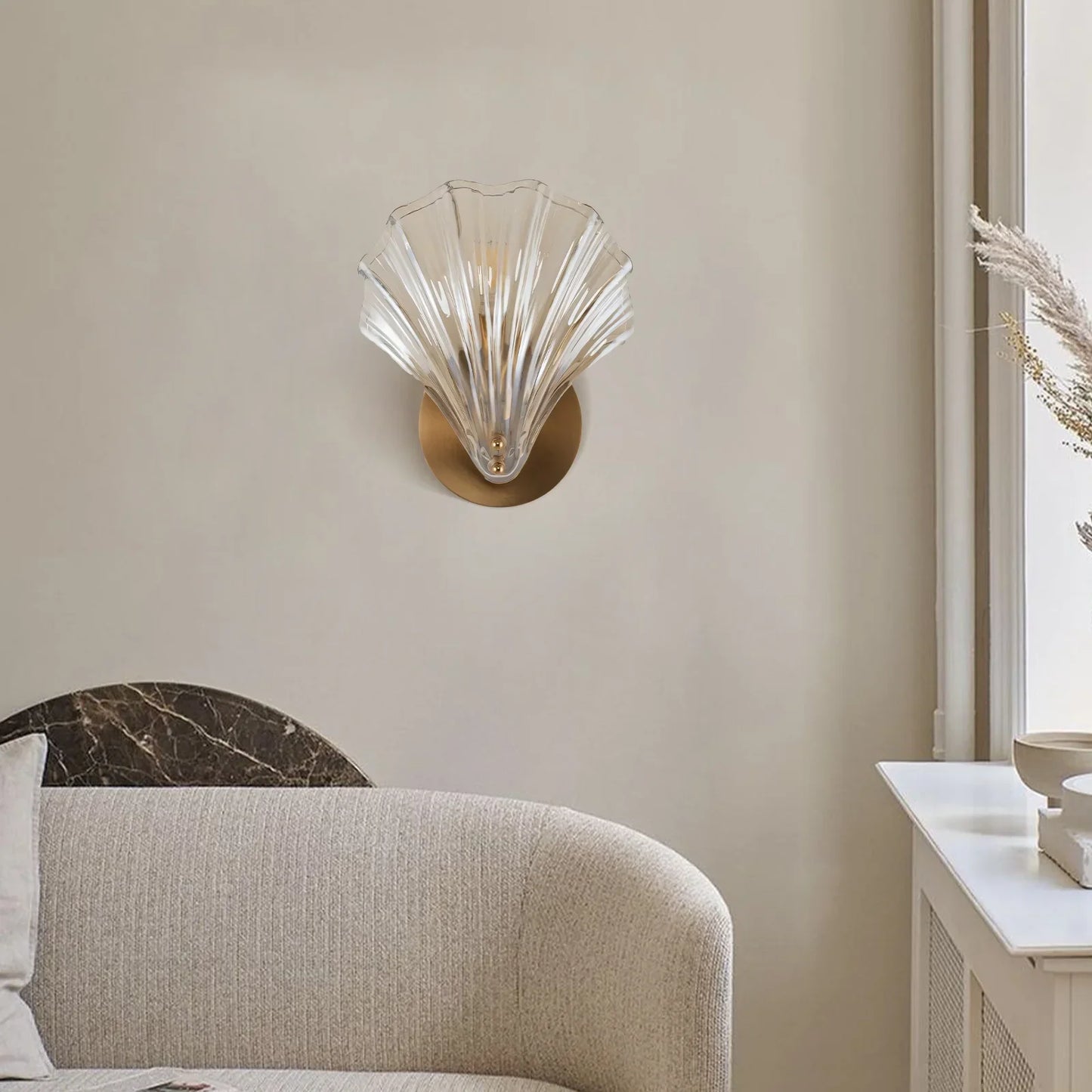 Luis – Applique Murale Coquillage en Verre et Laiton pour Ambiance Élégante