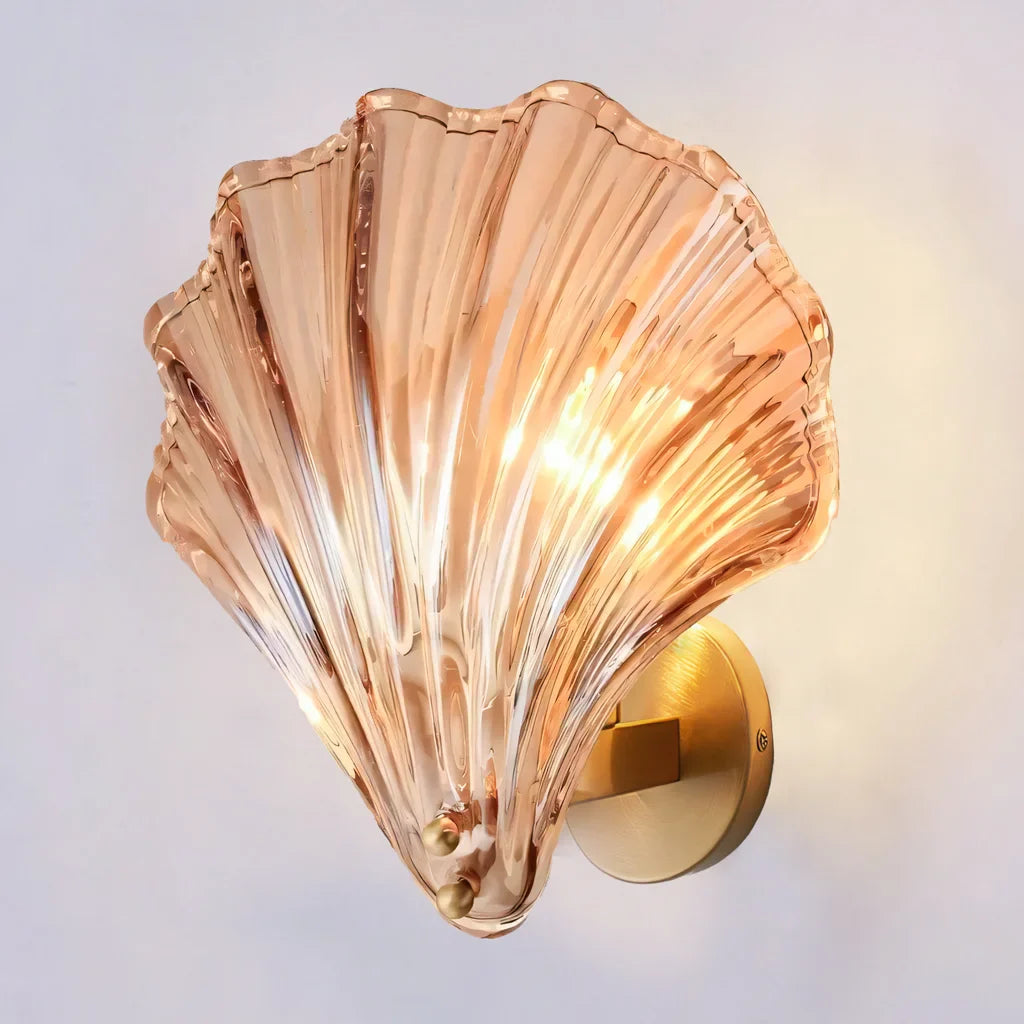 Luis – Applique Murale Coquillage en Verre et Laiton pour Ambiance Élégante