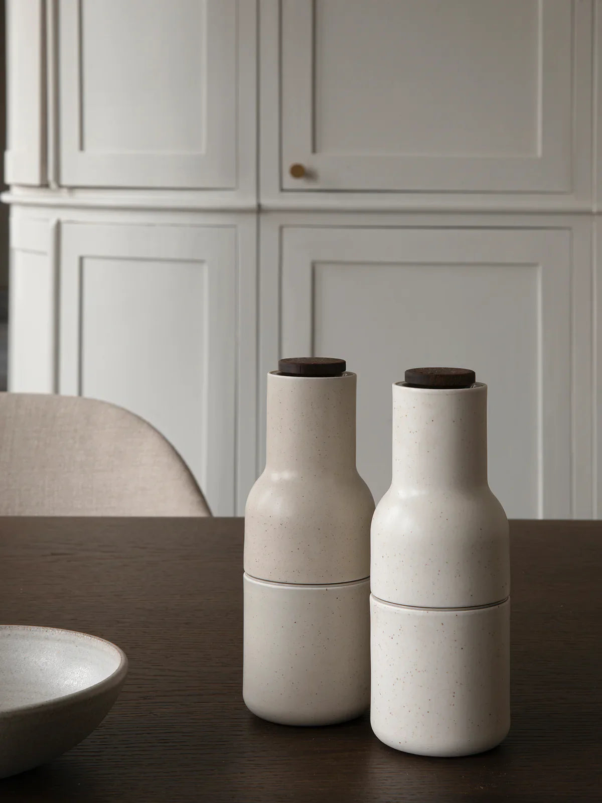 Moulin à Épices en Forme de Bouteille – Set de 2 pour Sel et Poivre avec Mécanisme Céramique
