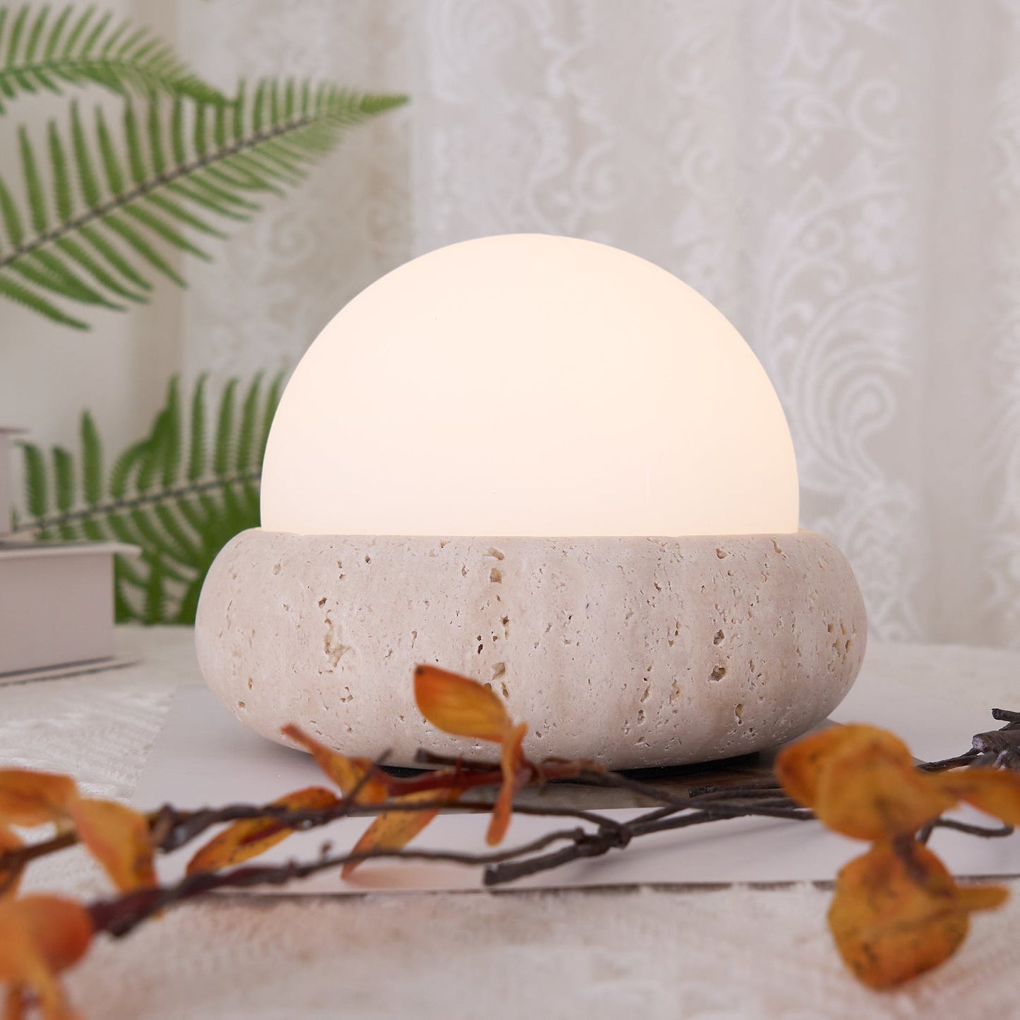 Lampe de Table LED Œuf Rechargeable sur Base en Pierre