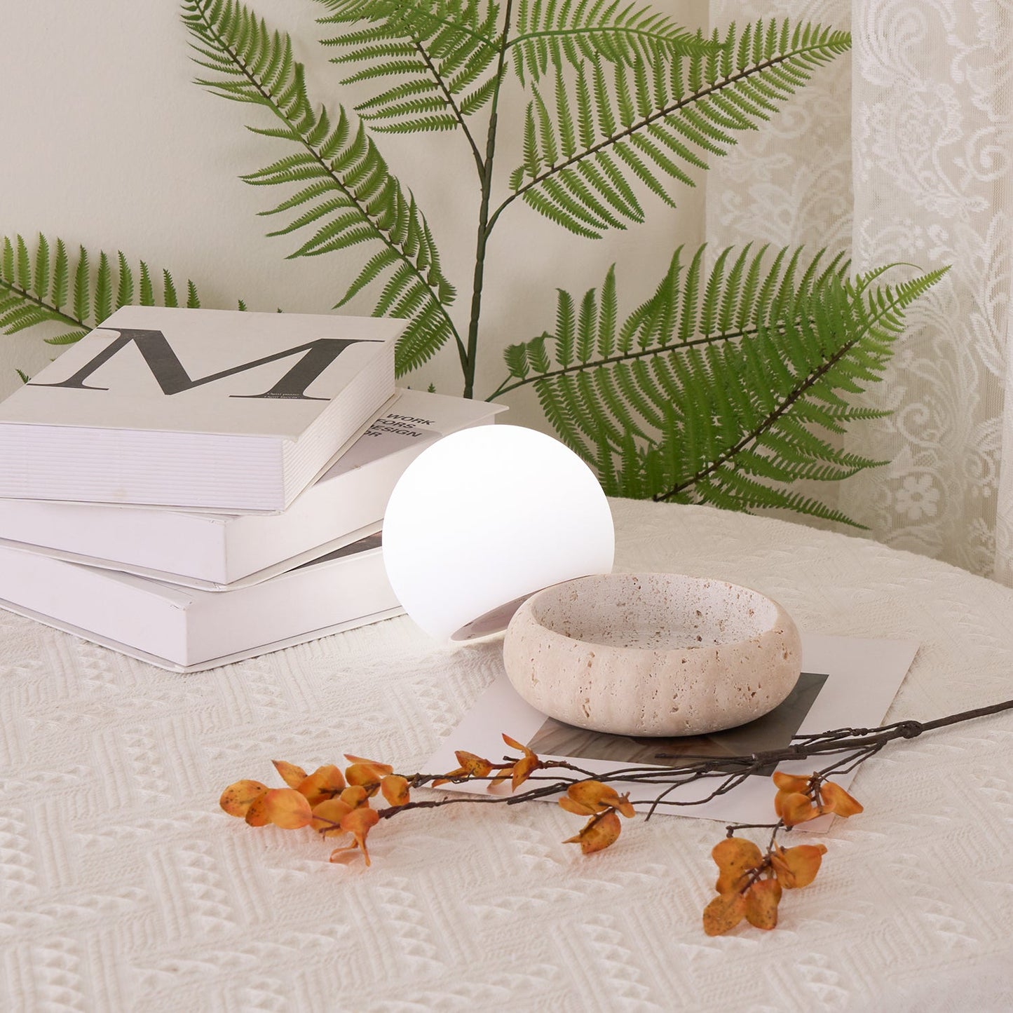 Lampe de Table LED Œuf Rechargeable sur Base en Pierre