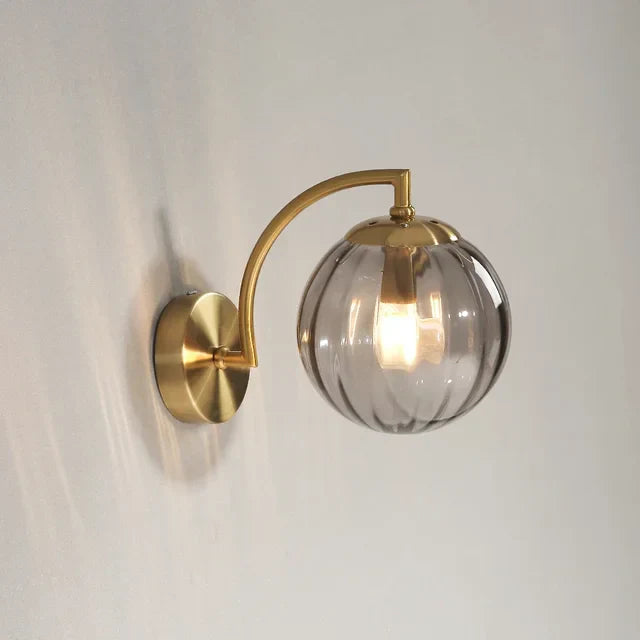 LumiVerre – Applique Murale LED en Verre, Design Élégant pour Salon et Couloir