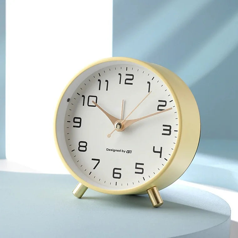 Horloge de Table Silencieuse au Style Scandinave Moderne