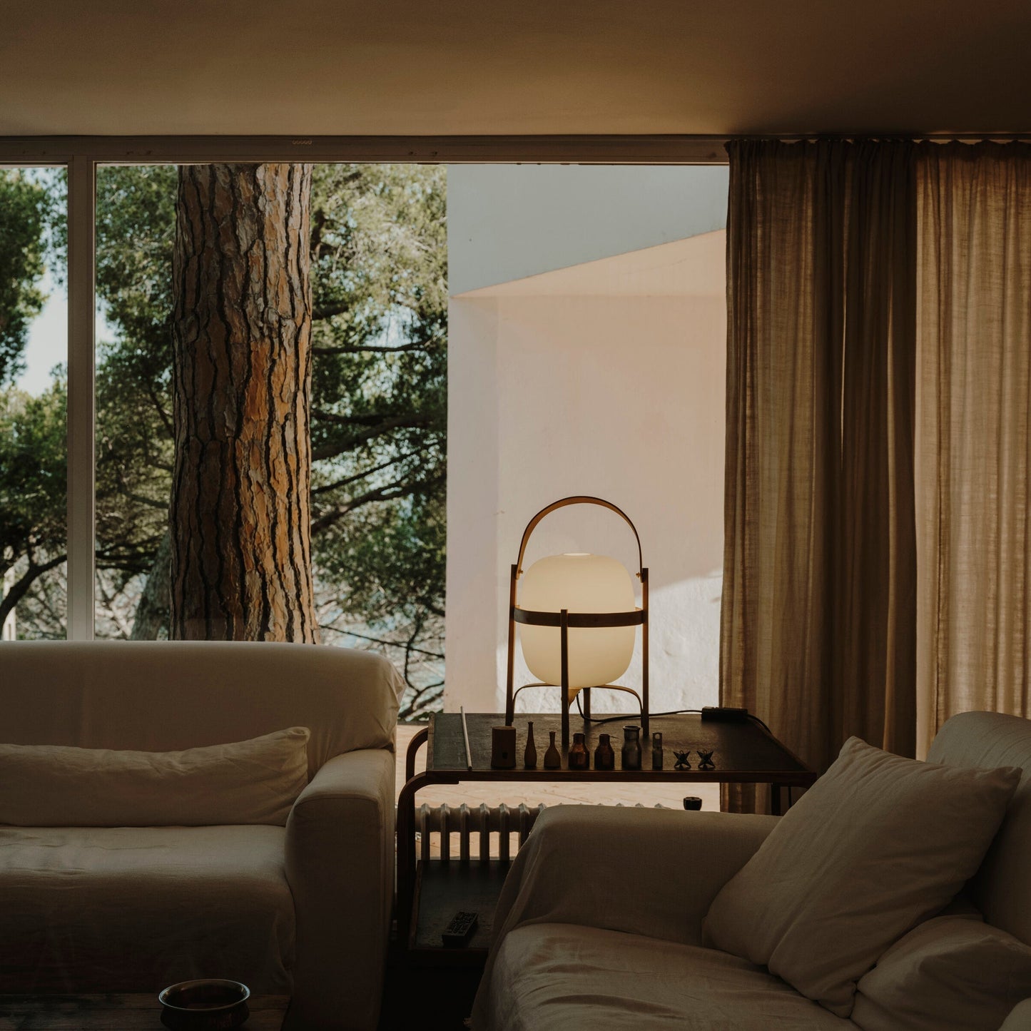 Lampe Nomade en Verre et Bois, Style Lanterne
