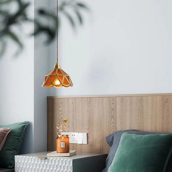 Lampe Suspendue en Verre Coloré – Élégance Classique et Ambiance Artistique