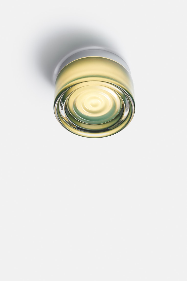 Applique Murale Ondulée en Verre Trempé – Résistante et Élégante pour l’Extérieur (IP65)