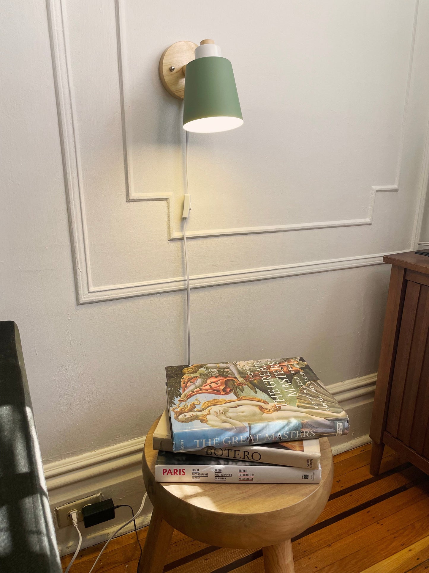 Rotating – Lampe de Lecture Murale avec Prise et Support Pivotant
