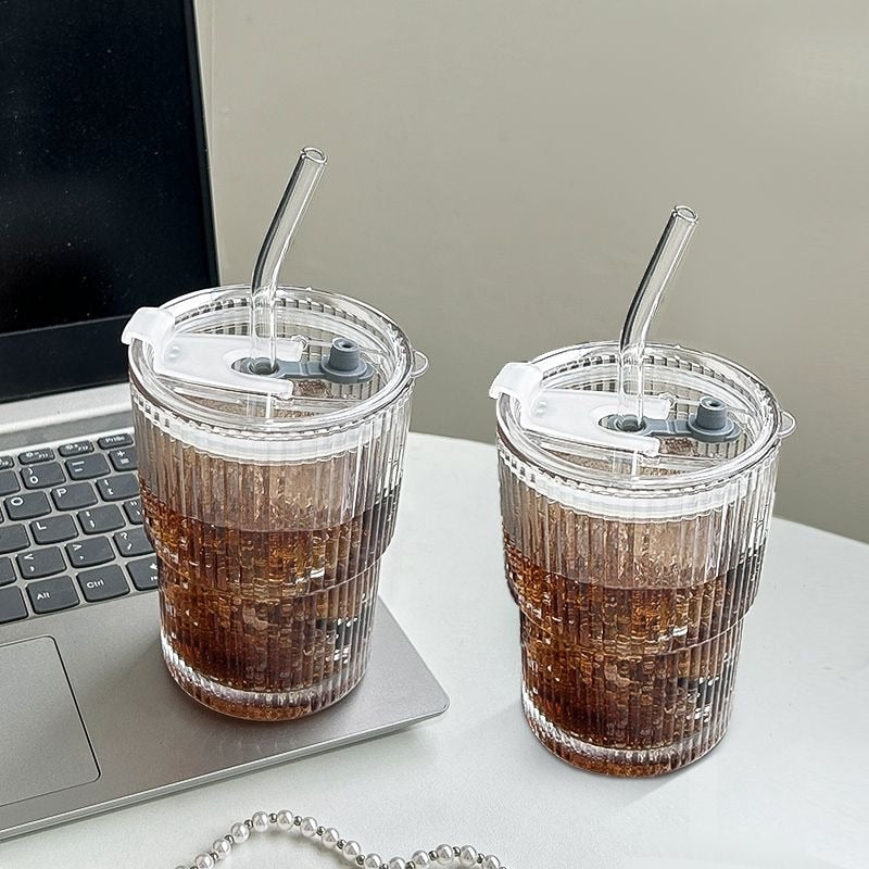 Gobelet Iced Coffee en Verre Ondulé, Couvercle & Paille