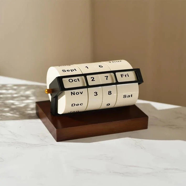 Calendrier Rétro en Bois avec Roue Rotative – Élégance Vintage et Fonctionnalité
