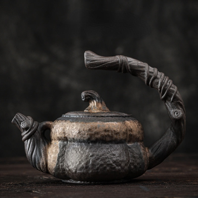 Théière Japonaise Artisanale en Céramique – Style Citrouille avec Anse Sculptée et Infuseur