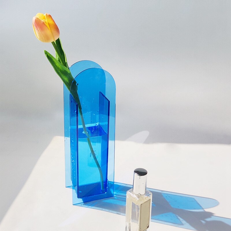 Vase à Fleurs en Acrylique Coloré – Une Explosion de Couleurs Modernes pour Votre Intérieur