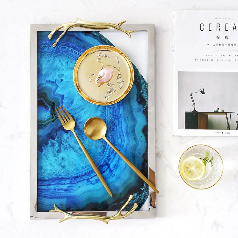 Plateau Décoratif en Agate Bleue – Luxe Naturel pour Vos Moments de Dégustation