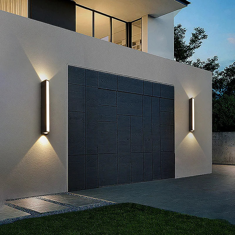 Bandes LED Extérieures Longues – Éclairage Linéaire et Moderne pour Vos Espaces Extérieurs