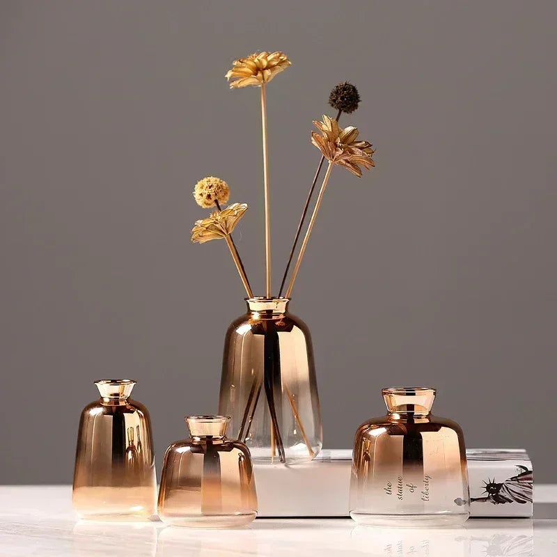 Vase Dégradé en Verre – Élégance Lumineuse pour Sublimer Votre Intérieur