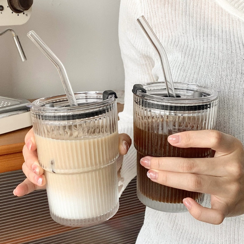 Gobelet Iced Coffee en Verre Ondulé, Couvercle & Paille