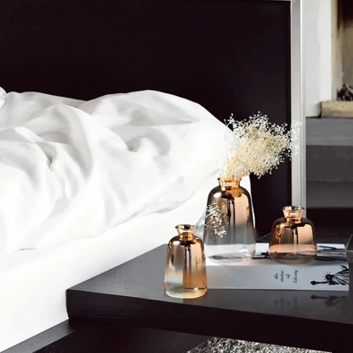 Vase Dégradé en Verre – Élégance Lumineuse pour Sublimer Votre Intérieur