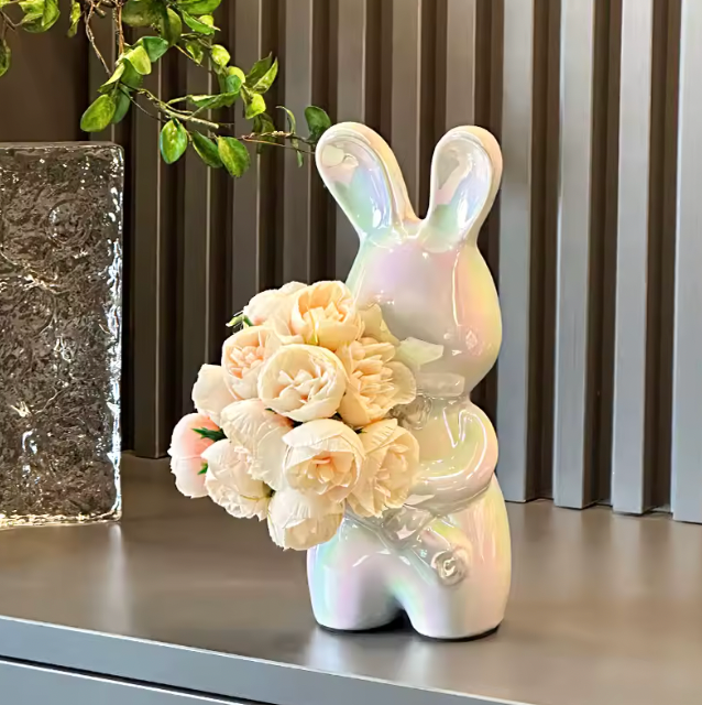 Vase Céramique Bunny Bloom – Une Touche Artistique et Ludique pour Votre Intérieur