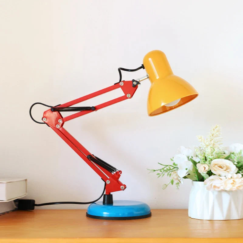 Lampe de table rétro style Memphis – Touche industrielle audacieuse pour votre intérieur