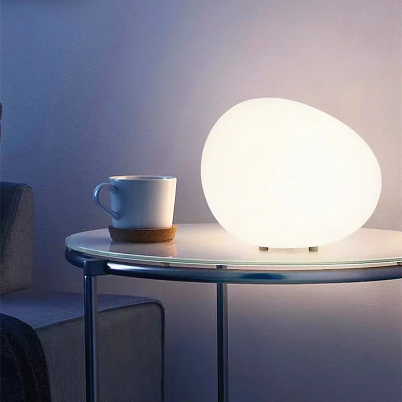 Lampe de Table Atmosphère en Pierre Minimaliste – Élégance Sculpturale et Design Moderne