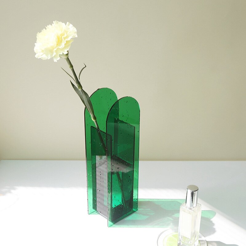 Vase à Fleurs en Acrylique Coloré – Une Explosion de Couleurs Modernes pour Votre Intérieur