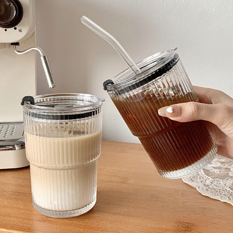Gobelet Iced Coffee en Verre Ondulé, Couvercle & Paille