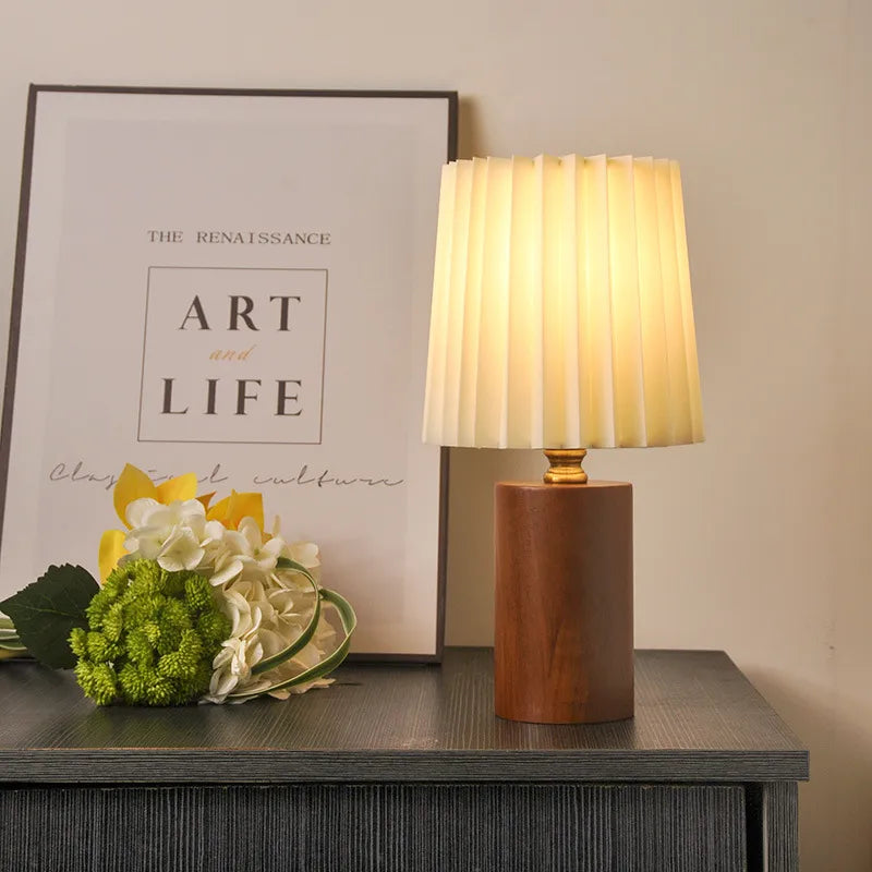 Lampe de Table Bois et Abat-Jour Plissé