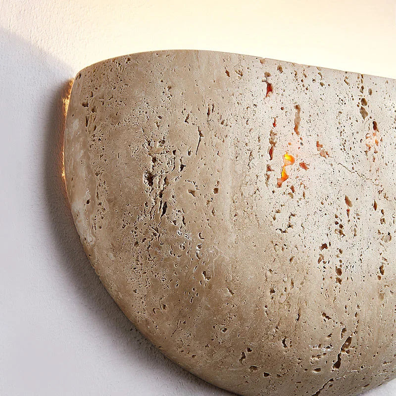 Applique Murale LED Demi-Lune en Pierre – Wabi-Sabi