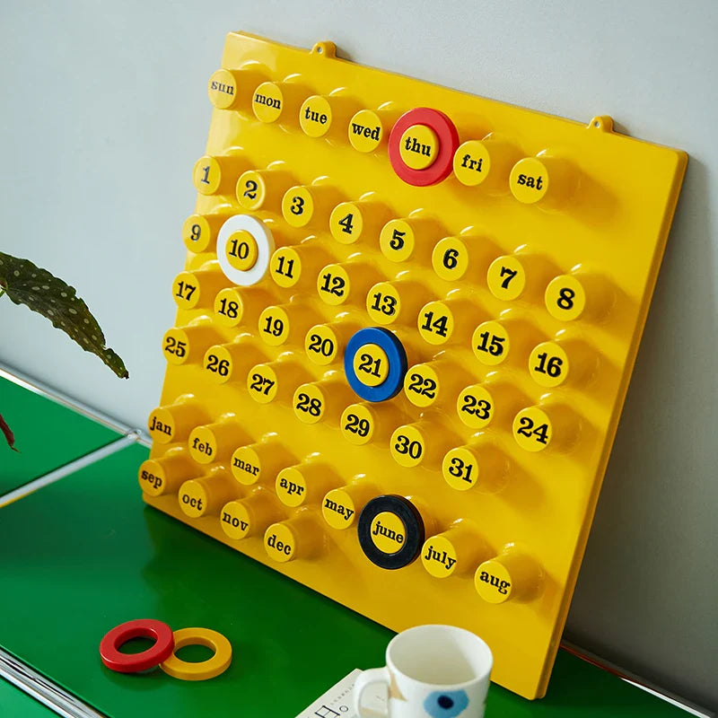 Calendrier Mural Rétro Ring A Date – Alliez Style Vintage et Organisation Quotidienne