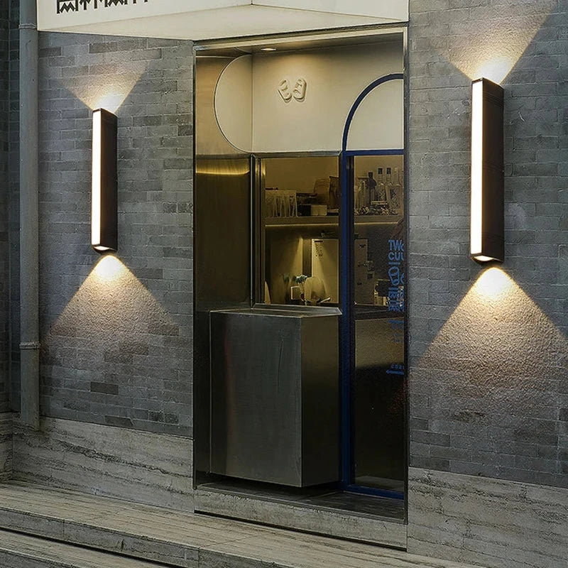 Bandes LED Extérieures Longues – Éclairage Linéaire et Moderne pour Vos Espaces Extérieurs