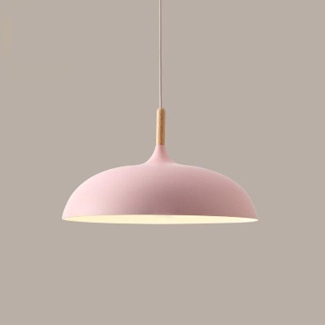 Suspensions Pastel en Métal et Bois – Éclairage Élégant et Moderne