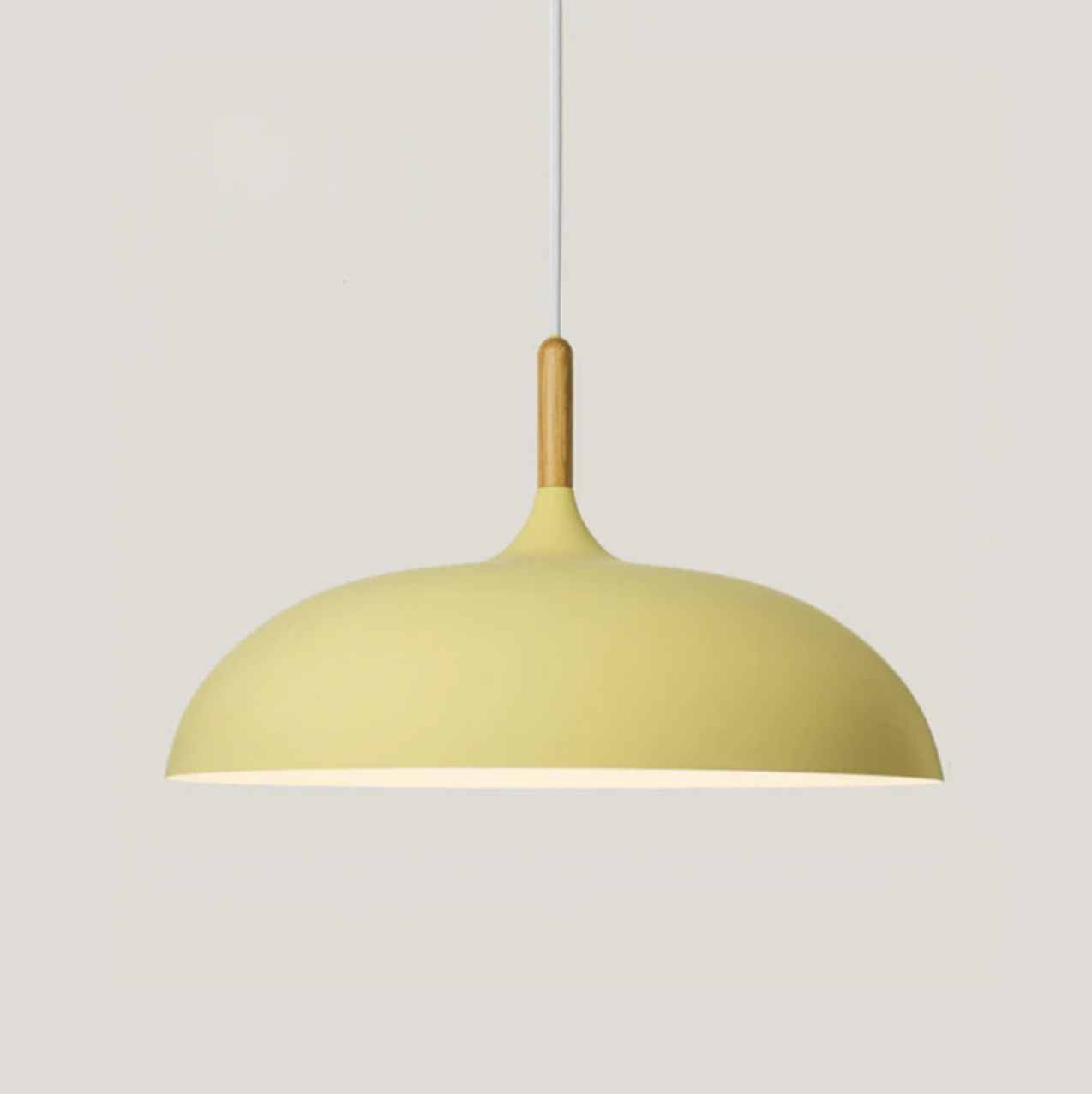 Suspensions Pastel en Métal et Bois – Éclairage Élégant et Moderne