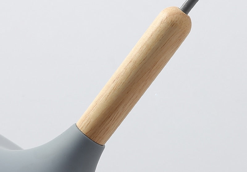 Suspensions Pastel en Métal et Bois – Éclairage Élégant et Moderne