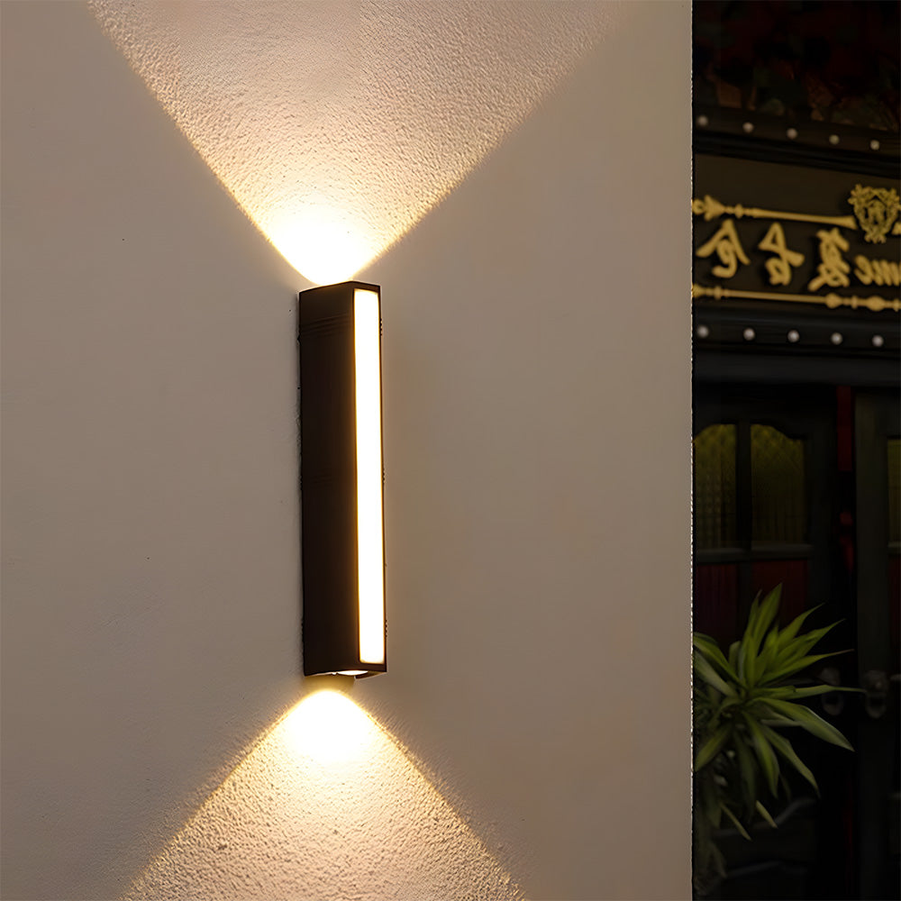 Applique Murale Extérieure LED Étanche Tube Long