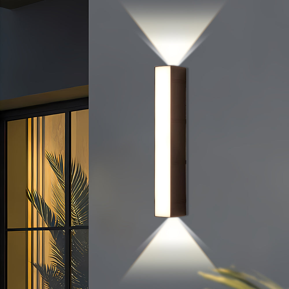 Applique Murale Extérieure LED Étanche Tube Long