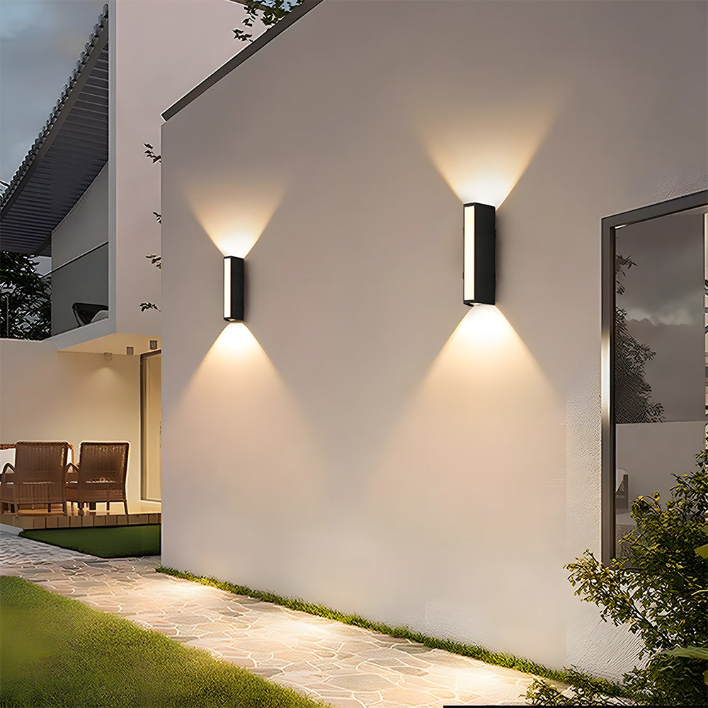 Applique Murale Extérieure LED Étanche Tube Long