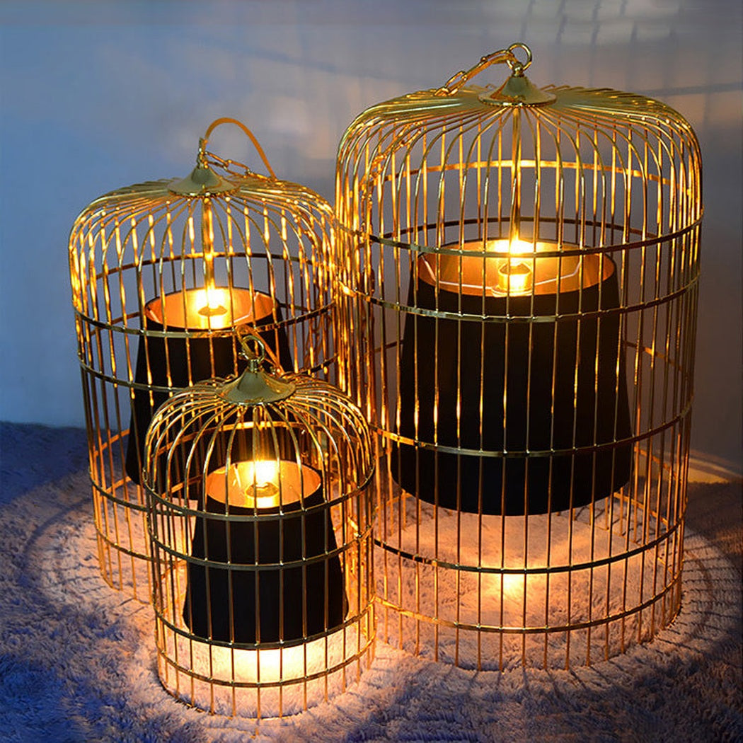 Suspension Cage Dorée avec Abat-Jour Noir en Tissu