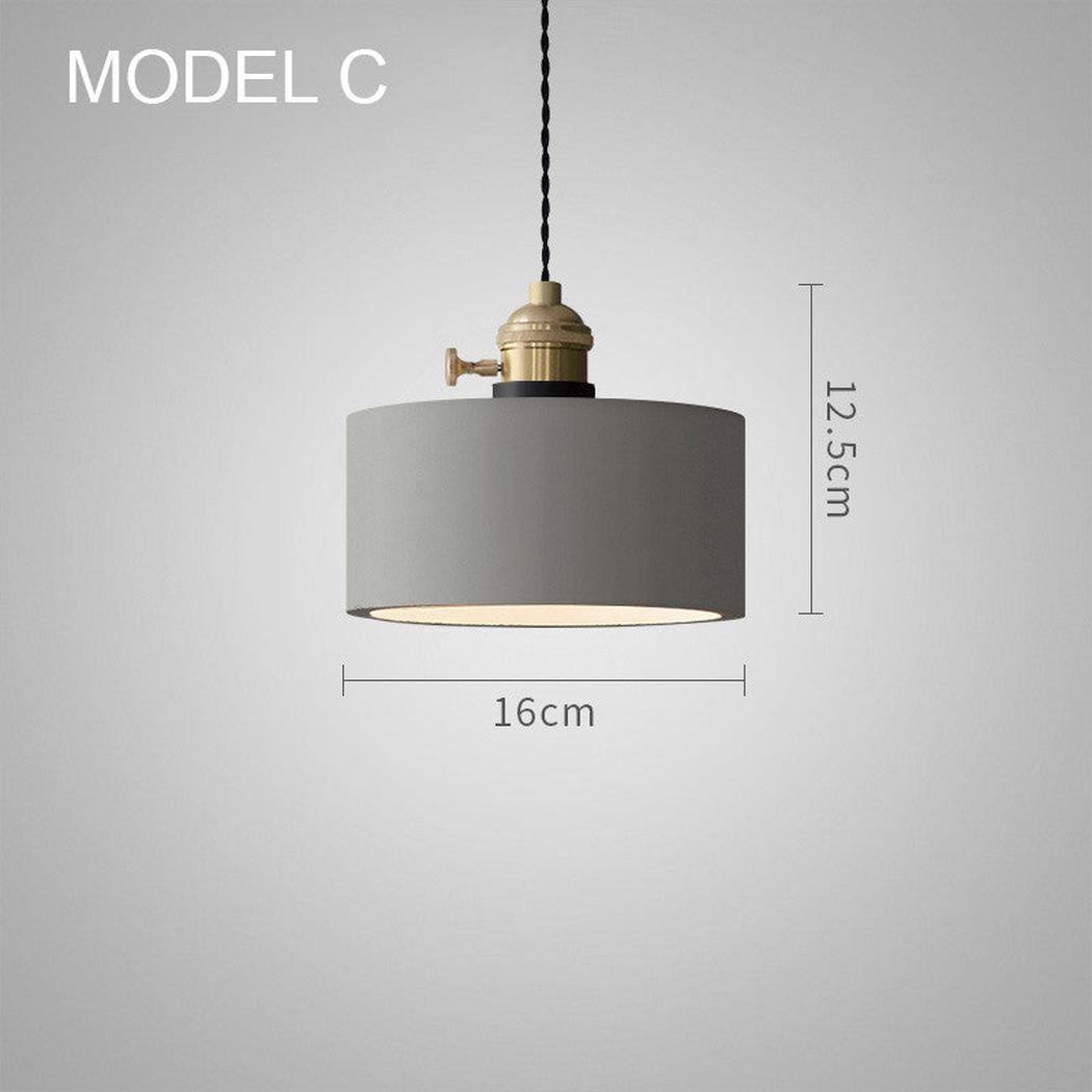Suspension Béton Vasa avec Douille Laiton Design Brut