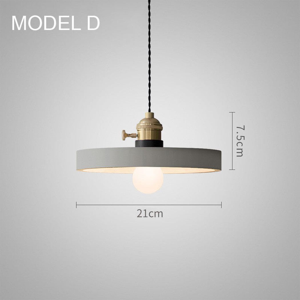 Suspension Béton Vasa avec Douille Laiton Design Brut