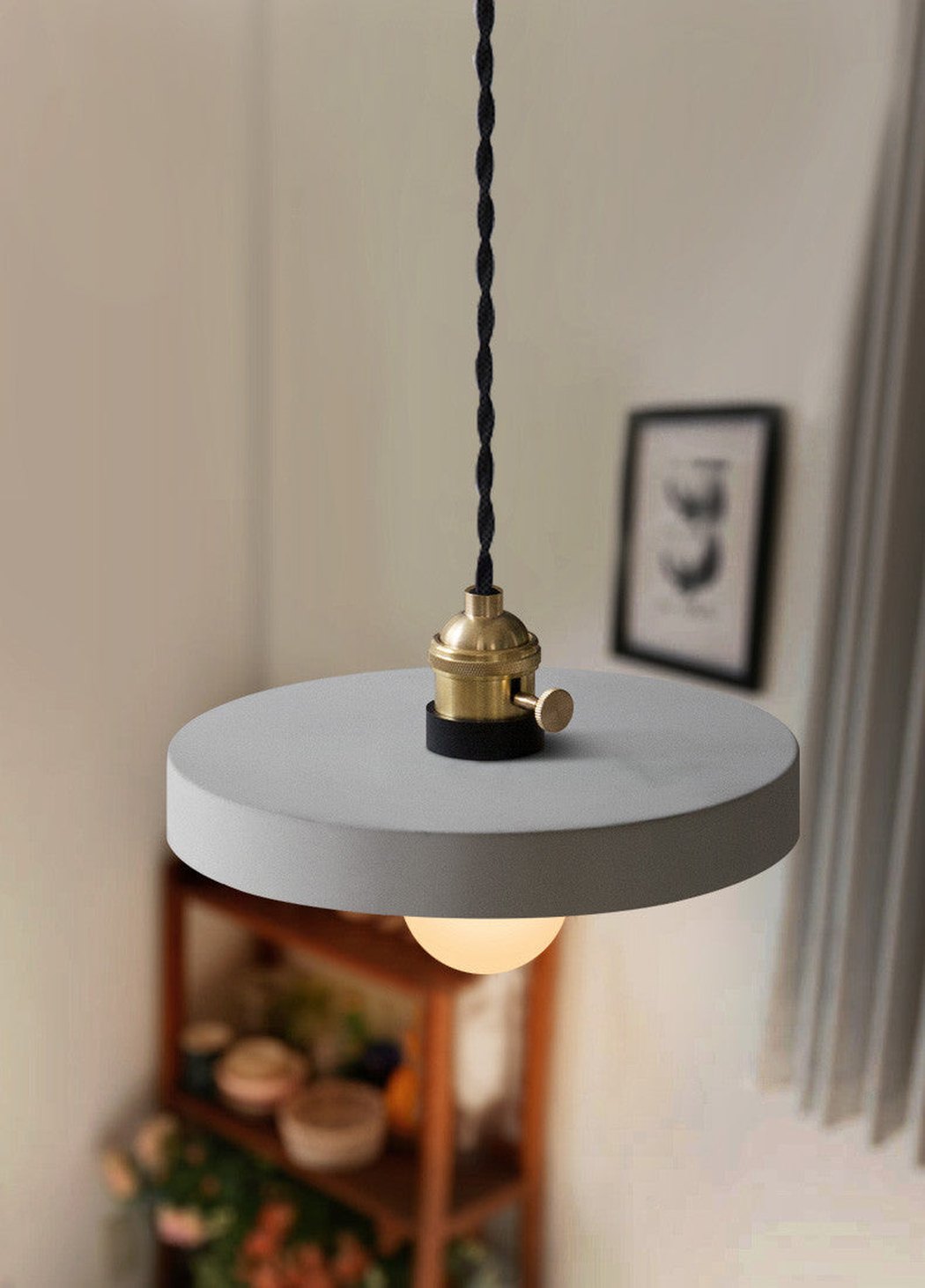 Suspension Béton Vasa avec Douille Laiton Design Brut