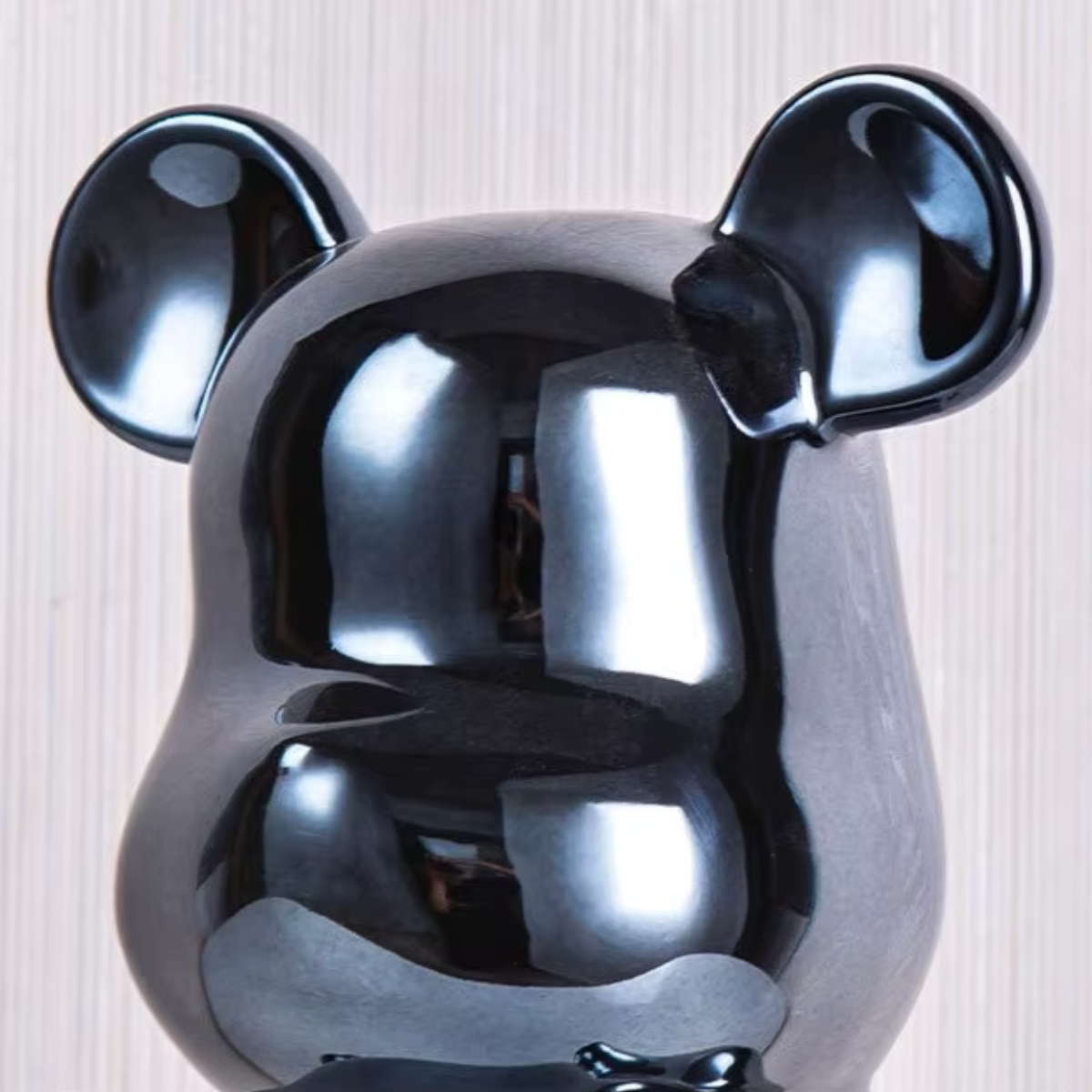 Sculpture Décorative Ours Moderne – Touche Fantaisie pour Intérieur Créatif