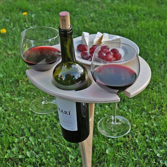 Table de Pique-Nique Extérieure en Bois – Élégance Nomade pour l'Été