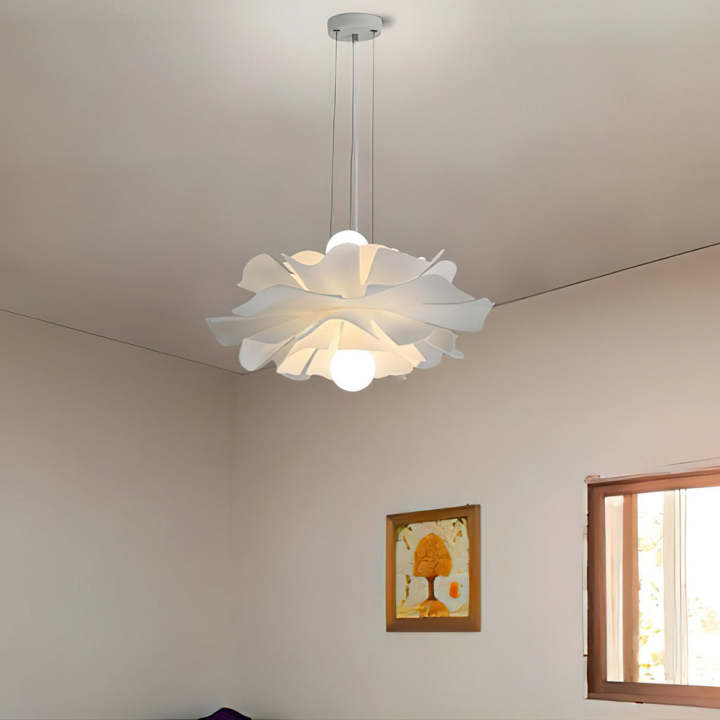 Suspension Lotus Blanche – Élégance Florale pour un Intérieur Moderne