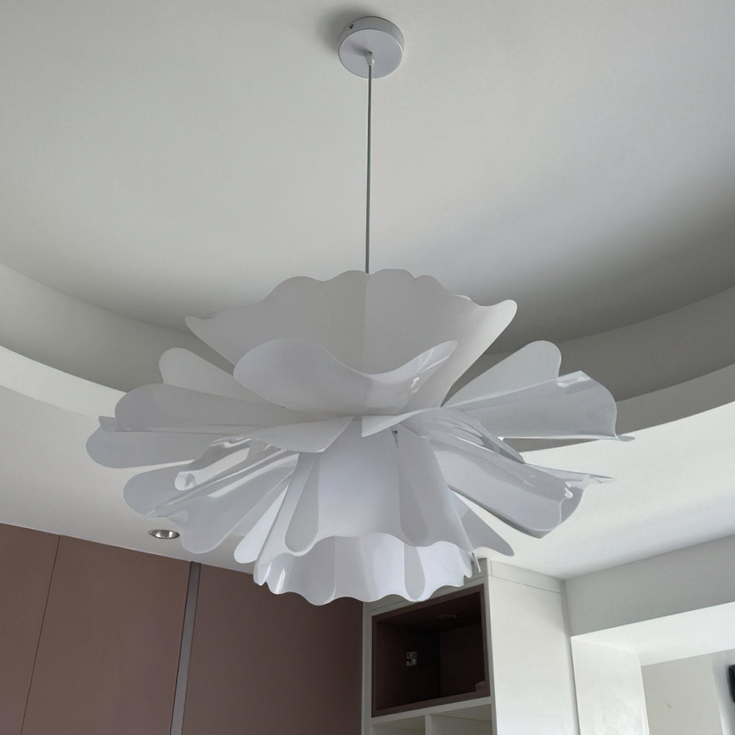 Suspension Lotus Blanche – Élégance Florale pour un Intérieur Moderne