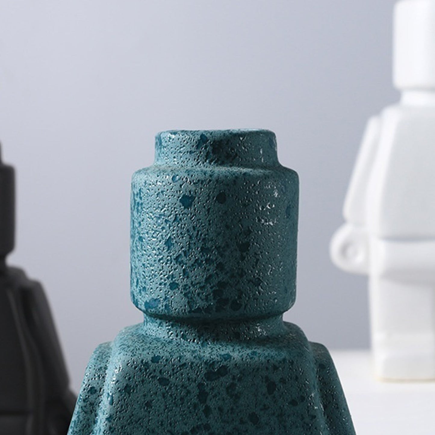 Vase Robot – Un Pot Original pour une Décoration Ludique et Futuriste
